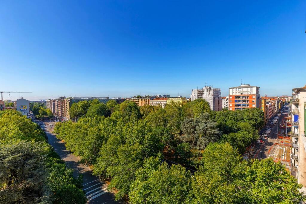 Sunny & Updated Flat With Panoramic City View 50M From M4 Stop Milano Ngoại thất bức ảnh